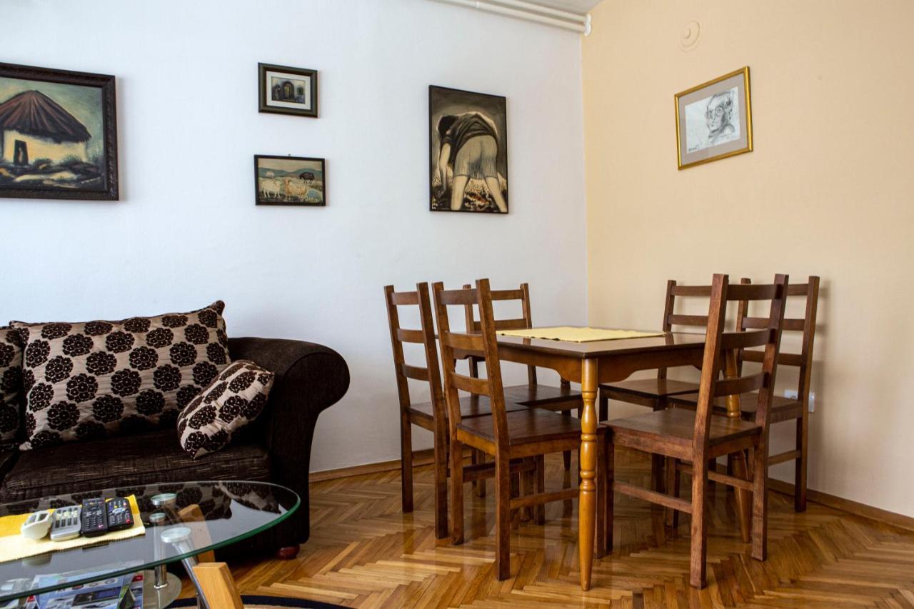Apartment Monica Niksic Luaran gambar