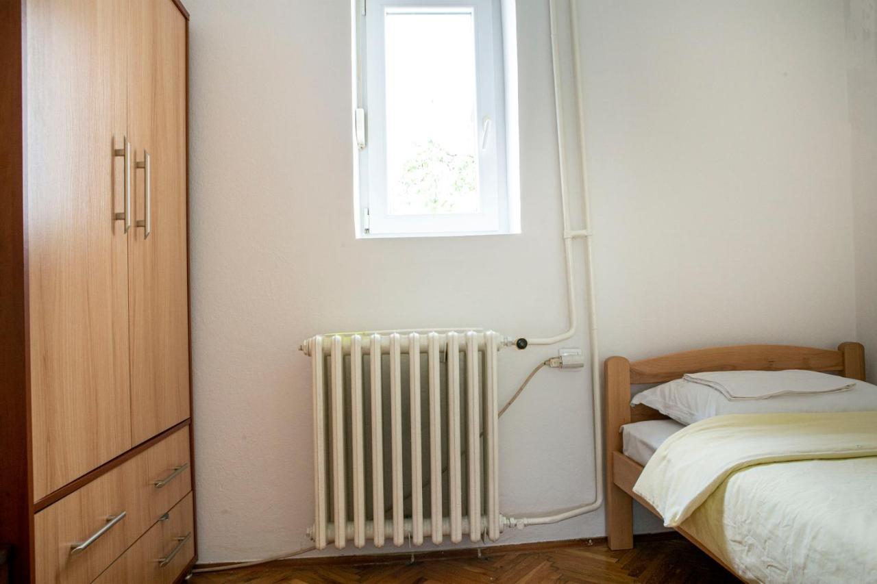 Apartment Monica Niksic Luaran gambar