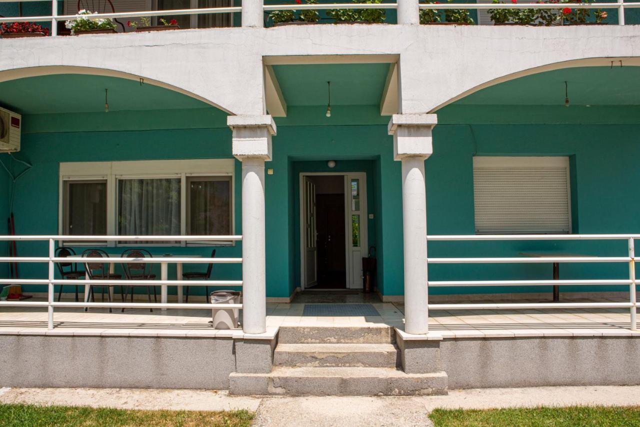 Apartment Monica Niksic Luaran gambar