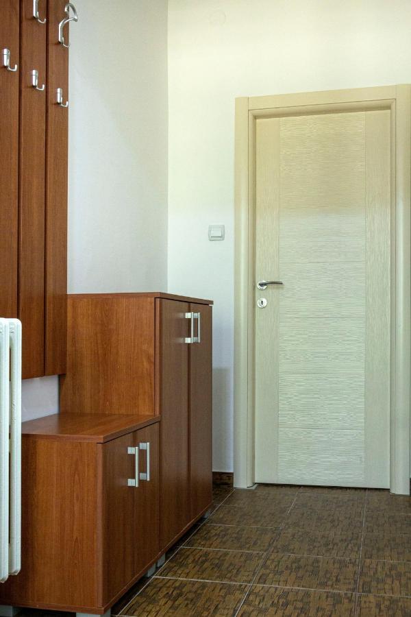 Apartment Monica Niksic Luaran gambar
